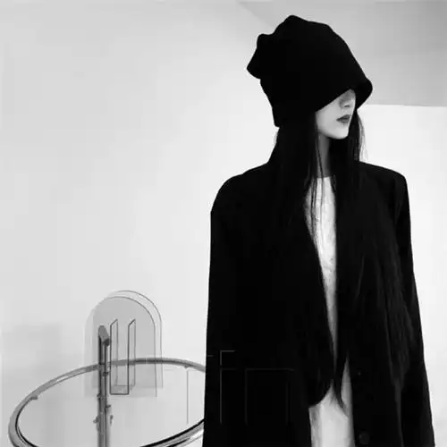 女生头像真人高级黑白高清图片