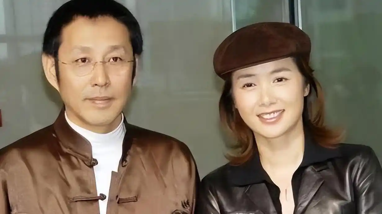 陈道明娶央视主持人杜宪恩爱41年俩人互相成就女儿是他的骄傲