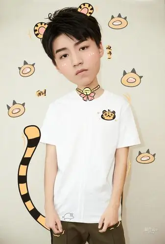 [tfboys][分享]170724 王俊凯高清壁纸之动物园系列 百变小凯带你萌翻