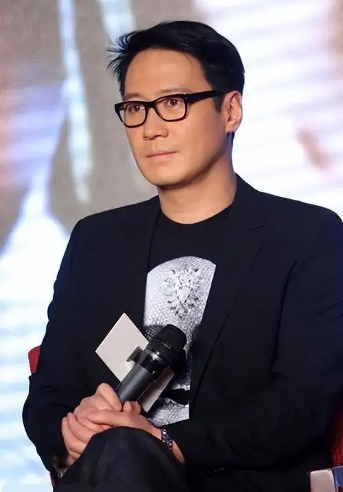 意想不到57岁的黎明才最后大赢家2024年竟以这种方式口碑爆增