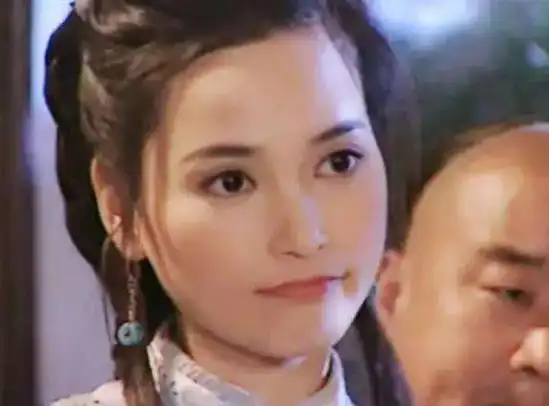 知名港星樊亦敏真的在卖鱼吗樊亦敏和吴京是什么关系