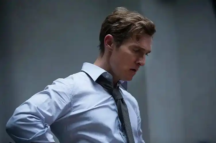 看完真探第一季的我对马修麦康纳真香了