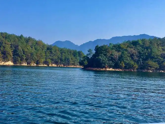 游庐山西海风景名胜区