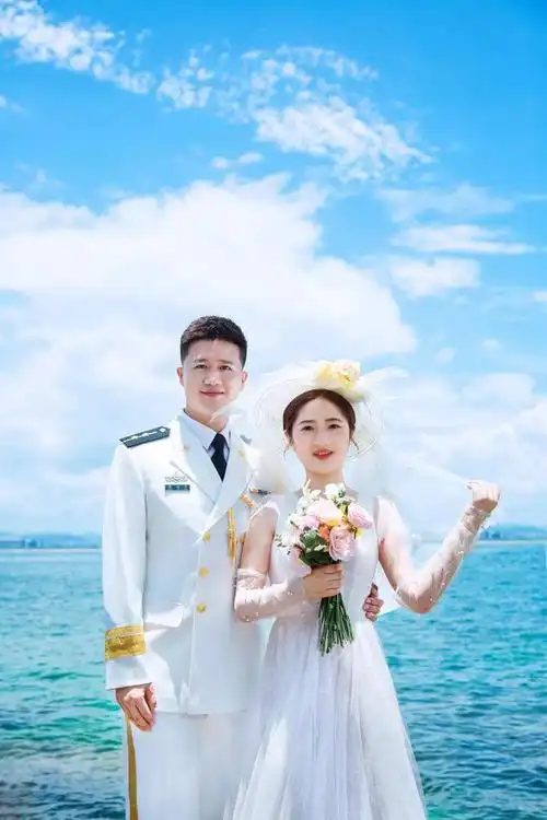 各军种的婚纱照,网友看呆了!|曹娜|李巍|张敏|张磊|巴图_网易订阅