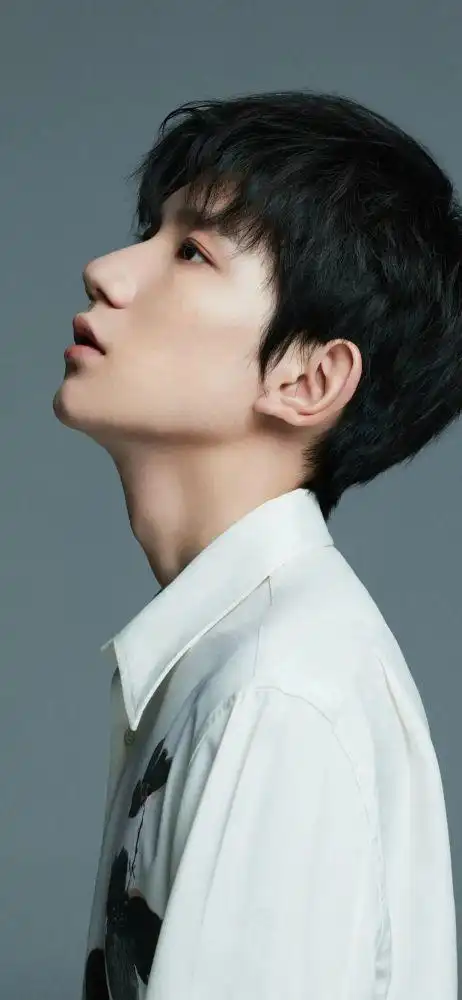 明星|王源|高清全屏壁纸插图2