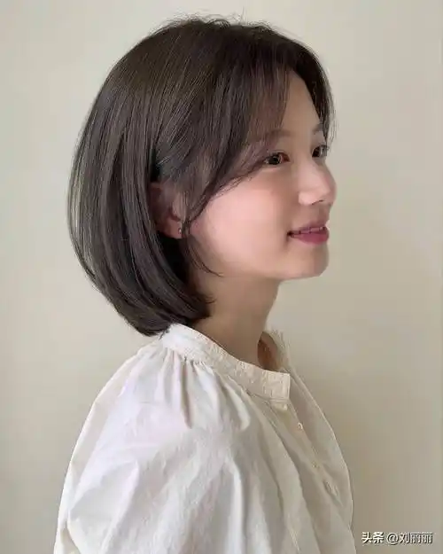 剪一款18岁的发型想不美都难,我选波波头,你选哪一种发型