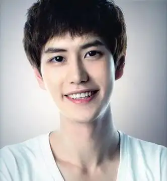 蘑菇头发型男图片(10款好看的蘑菇头短发)(3)