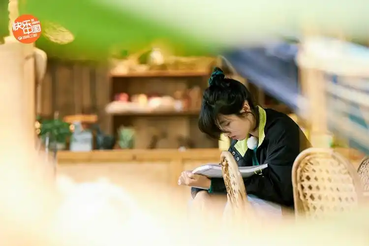 《向往的生活》第四季先导片本周五来袭张子枫蘑菇屋"好好读书"