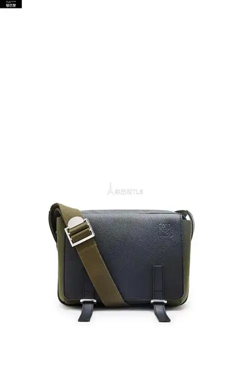 【包邮包税】 loewe罗意威 21年秋冬 男士 单肩包 超小号柔软粒面牛