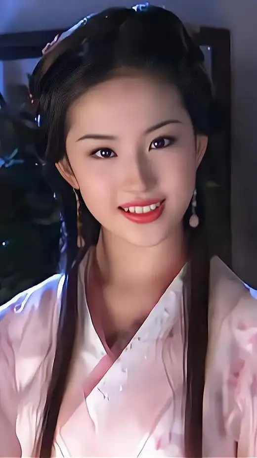 天龙八部刘亦菲饰演的王语嫣美若仙女