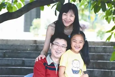 李心草带着相声去留学