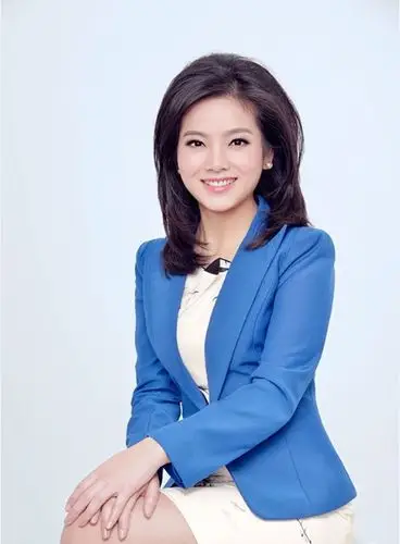 雷小雪获得上海广播电视台"名优新"名主持人称号