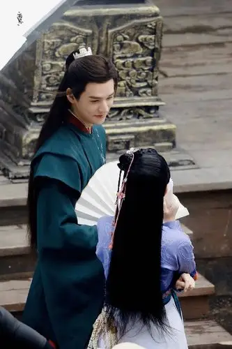 uu们求温客行顾湘父女双人图