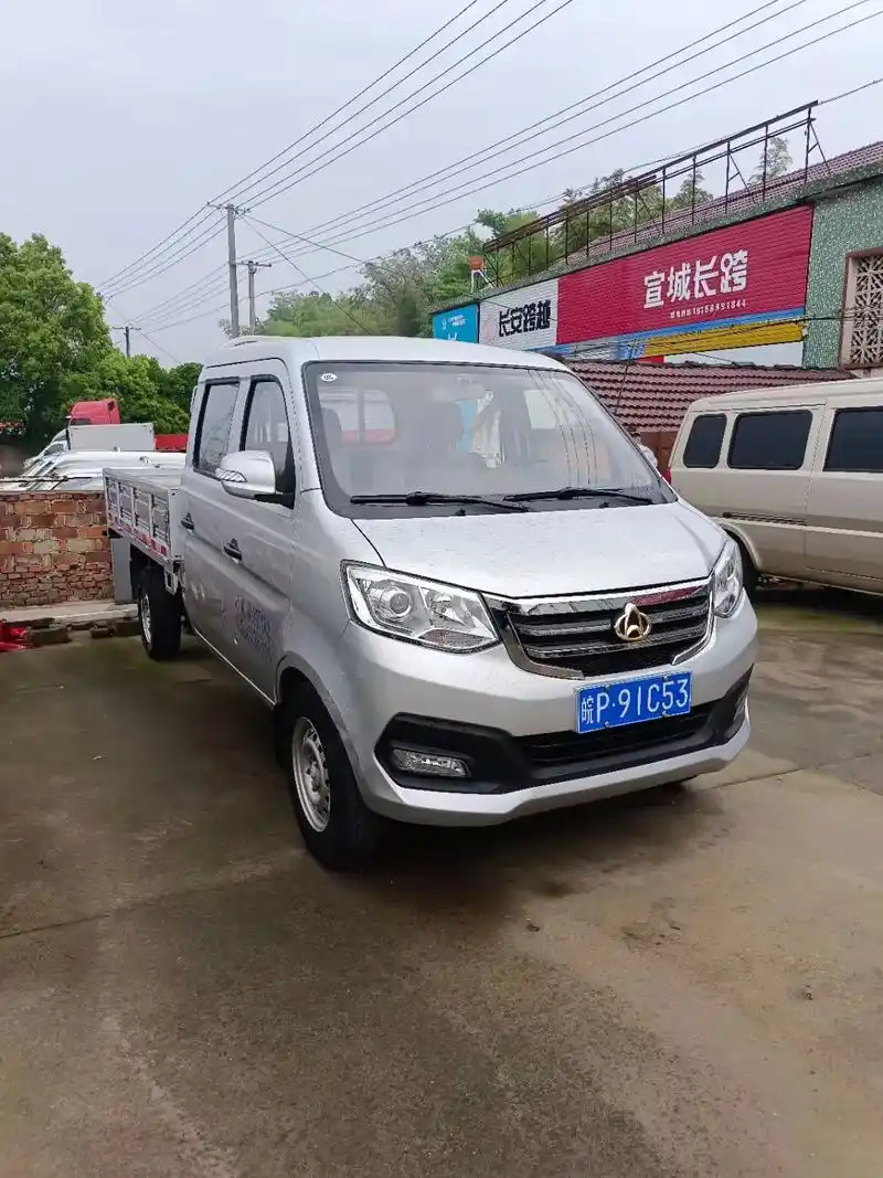 新到一台长安新豹t3双排,23年5月份上牌,车厢长2.5米, - 抖音