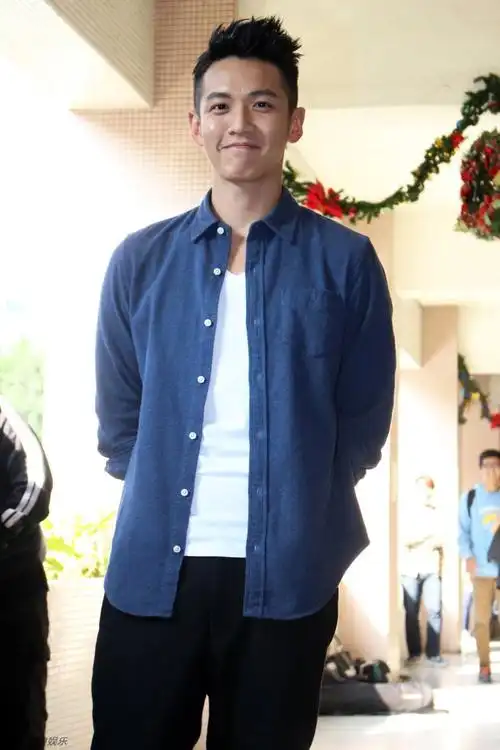 柯震东社交平台连续发文曝负面情绪,疑因卷入胜利事件有关