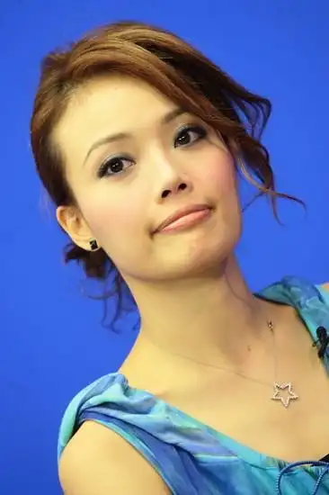 图文:容祖儿独家做客新浪-素颜怡人