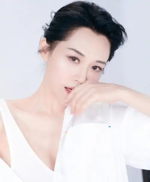 越辟谣越成谜许晴又怎么啦