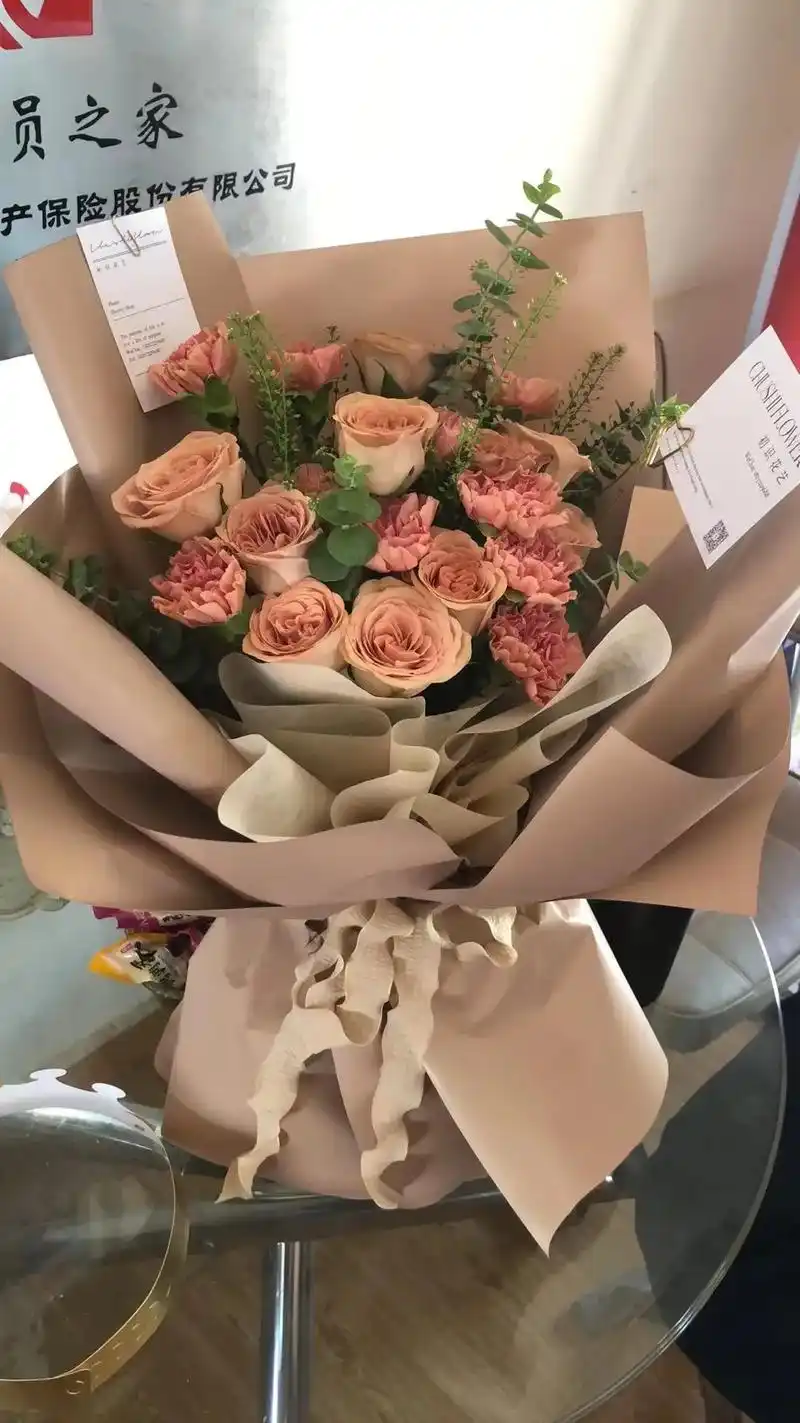 祝自己生日快乐吧 收到了大闺女和二闺女的红包 三闺女的礼物  - 抖音