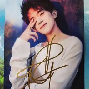 易烊千玺签名照保真 易烊千玺亲笔签名照保真包邮 易烊千玺周边