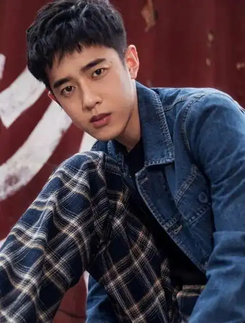 出生在广东的五位90后帅气男星,个个都清新俊逸,你最喜欢谁?