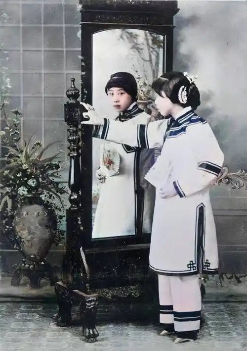 谁说"三寸金莲"只是女子专宠,男子缠足你听说过吗?