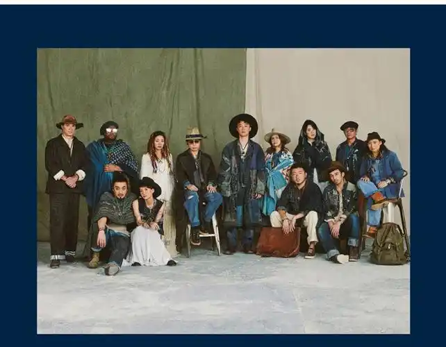 现货港版 eason 陈奕迅新专辑 love cd 歌词写真卡送海报 7705645