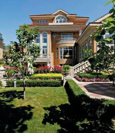 参观杨幂现实中的豪宅,整个院子都给老爸当菜园,还种满各种蔬果