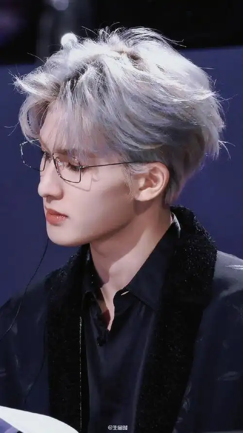 朱正廷罗蒙环球乐园##朱正廷