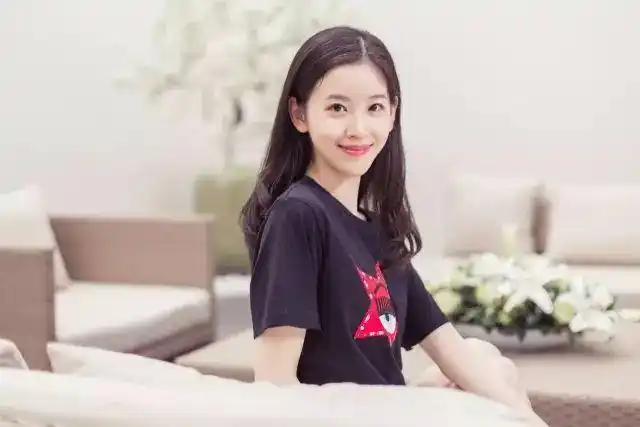 一个人顶得上京东半个营销团队,章泽天的聪明你想象不到|网红|王思聪