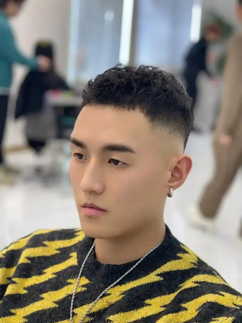 短发羊毛卷 男生烫发 超短烫发#男士发型改造