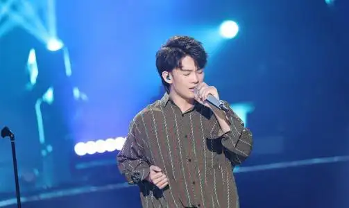 王赫野个人资料哪里人家庭背景曝光 王赫野大风吹抄袭迈克尔杰克逊吗