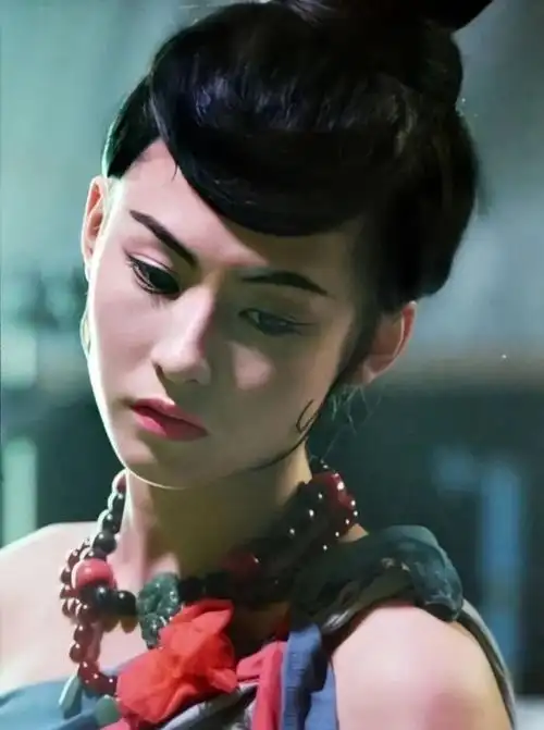 王菲的古装造型竟然是致敬巩俐