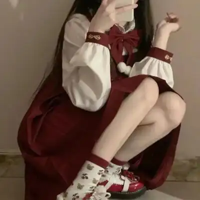 女生头像|半身女头二转注明:茶糸