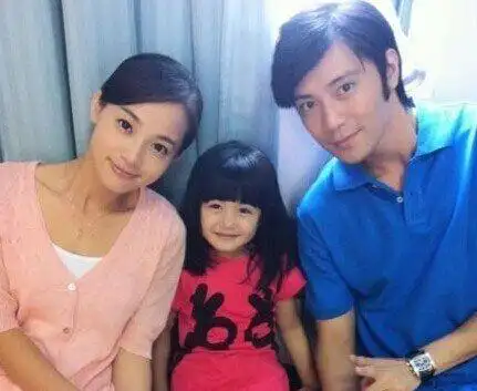 11岁刘楚恬高颜值藏不住了看到她父母才知道先天差距在哪