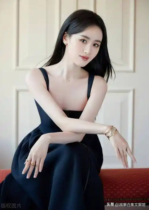 袁冰妍黑色吊带礼服长裙写真美照,看看有没有惊艳到你_丫头_摸头_时候