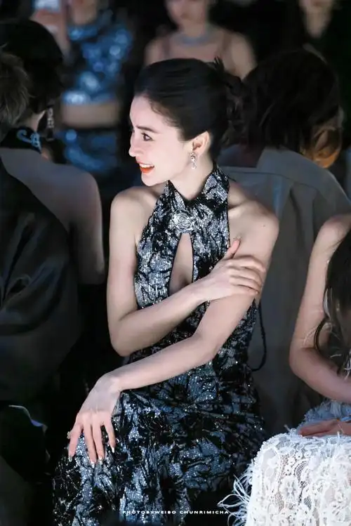 服装 旗袍 唐装 690_1034 竖版 竖屏