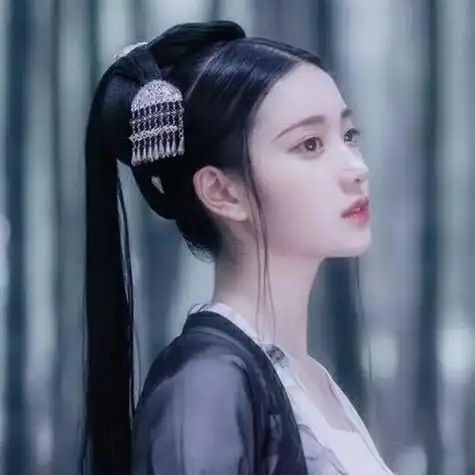 真人古风头像女生打伞红衣行一把纸伞挡风华古汉服