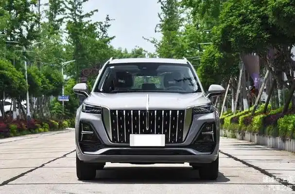 红旗hs520万元中型suv的不二之选品质与豪华的完美结合