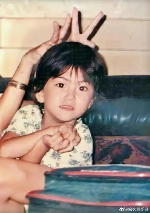 昆凌的童年照##昆凌童年旧照
