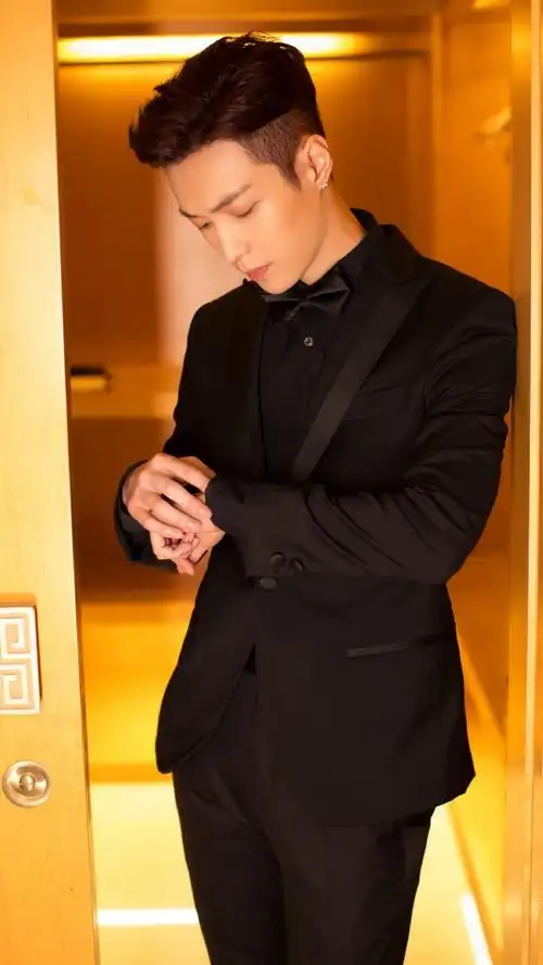 帅哥,时尚壁纸,帅哥,演员,歌手,时尚,手机壁纸张艺兴西服帅气写真