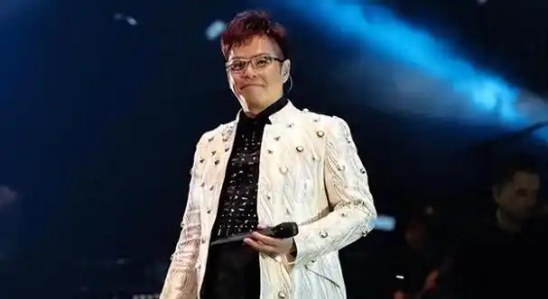 谭咏麟73岁终自食恶果,薄情付出惨重代价!