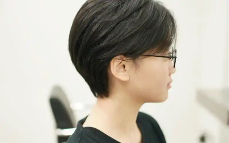 圆脸修剪99高颅顶91挂耳短发