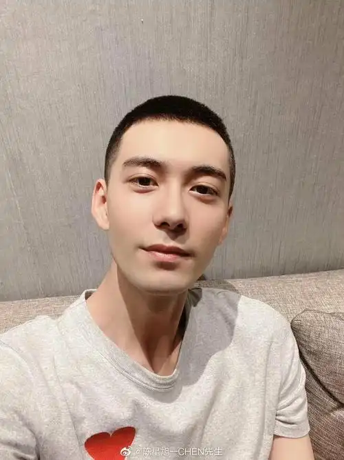 有哪些剪寸头好看的男生? - 知乎