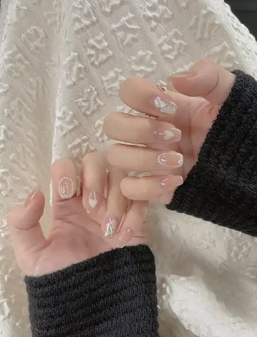 开春纠结做什么美甲,2种系列 10款美甲,耐看还显手白