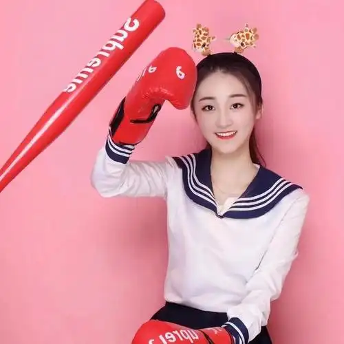 陈亚男最近接受采访,爆料了一些朱家人的事,说起来眼含泪水,很委屈