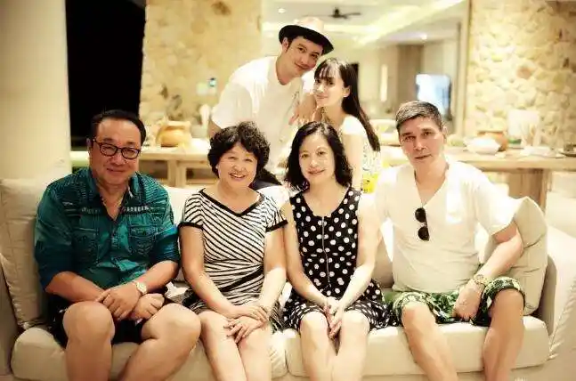 黄晓明自曝近年来几乎无戏可拍难道是因为自己老婆