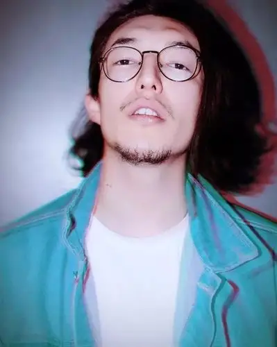 专访| 亚森:爱唱流行歌曲的哈萨克小哥"二"到成为"渣男"-搜狐