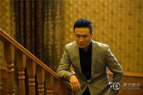 《卧虎》再爆剧照 朱义"另类"诠释反派