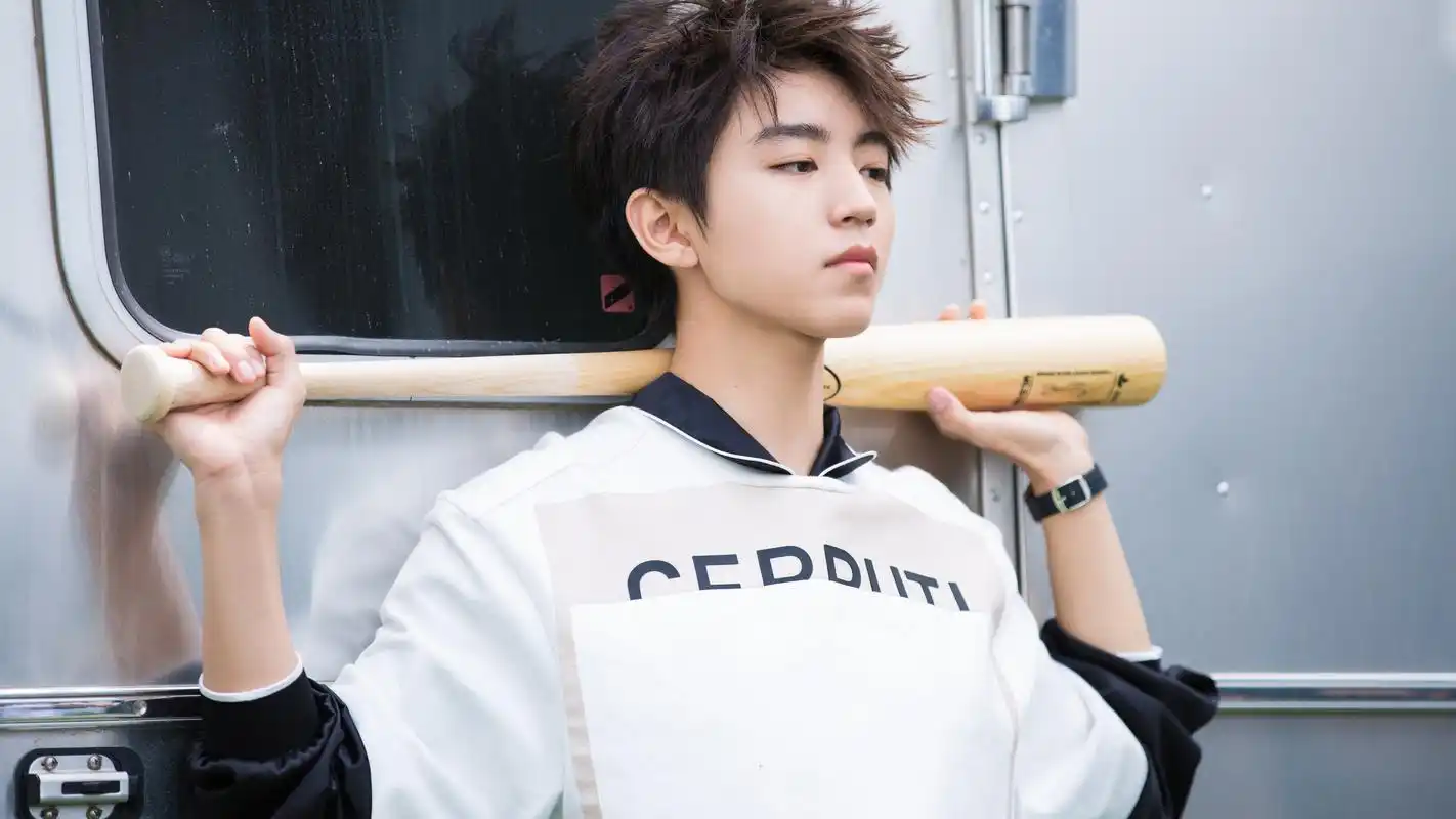 王俊凯4k电脑壁纸4k壁纸封面图王俊凯 4k电脑壁纸壁纸壁纸于2020-06