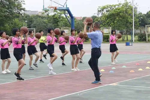 从化区初中体育课堂教学高效性达成研究